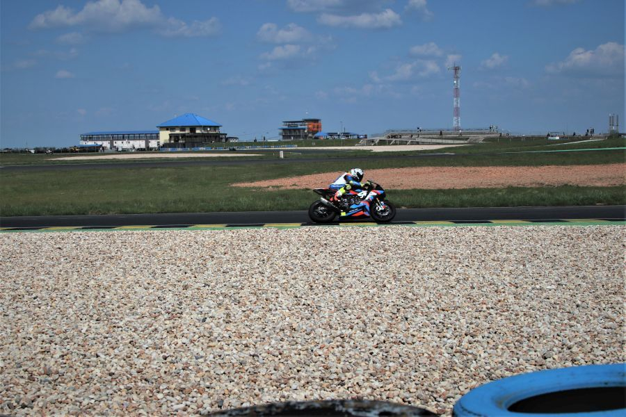 Dirkači v slovenskem cestno hitrostnem prvenstvu v motociklizmu se bodo letos drugič pomerili na dirkališču Pannonia Ring.