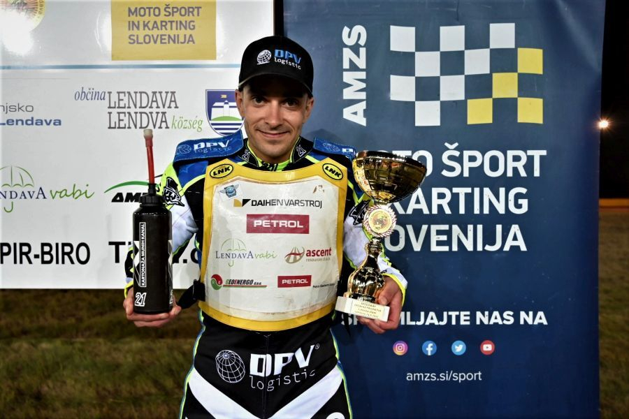 Matic Ivačič je četrtič zapored prišel do naslova državnega prvaka Slovenije v speedwayu.