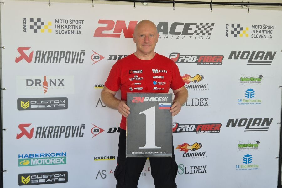 Albin Štern je dirko pred koncem državnega prvenstva cestno hitrostnih motociklistov potrdil naslov državnega prvaka v razredu superbike.