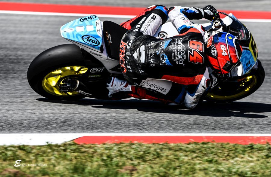 Enej Krševan (64) je v Estorilu prišel do prvih točk evropskega prvenstva razreda moto 2 v letošnjem letu. (Foto Korda)