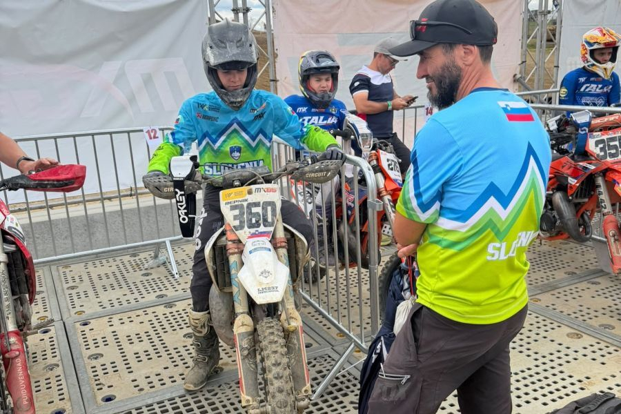 Tim Repnik (360) je bil edini Slovenec v finalnih vožnjah na mladinskem svetovnem prvenstvu v Jininu na Češkem.