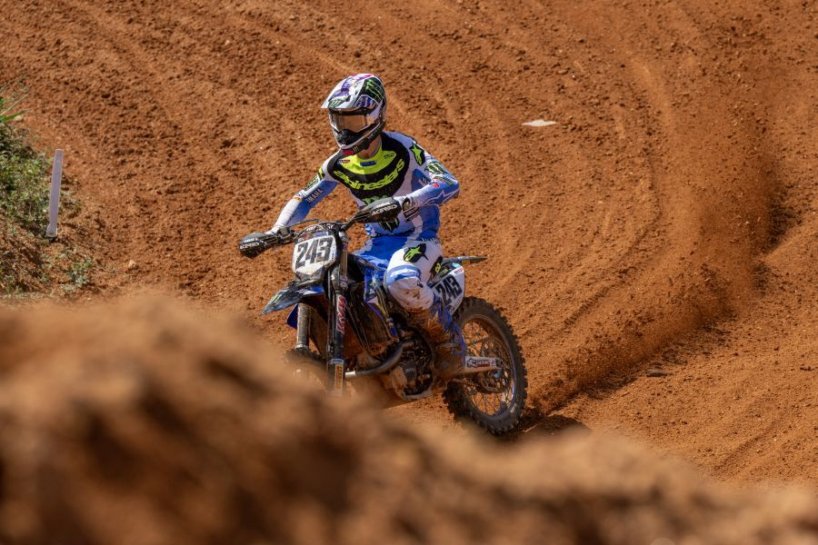Tim Gajser (243) se bo v Johannesburgu želel znova povzpeti na zmagovalni oder oziroma na zmagovalne stopničke.