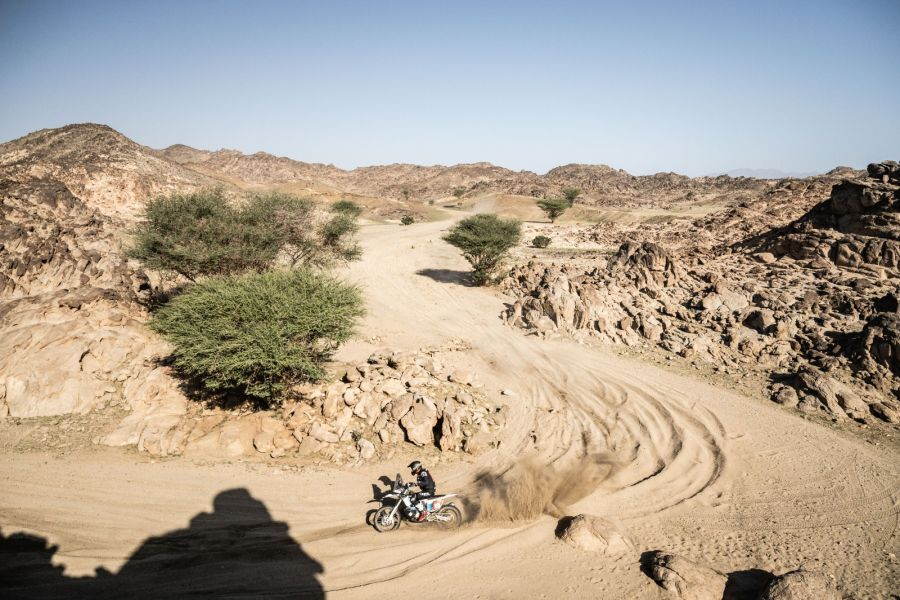 Simon Marčič med prologom 48. relija Dakar.