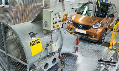 Na vrhu električni in hibridni avto