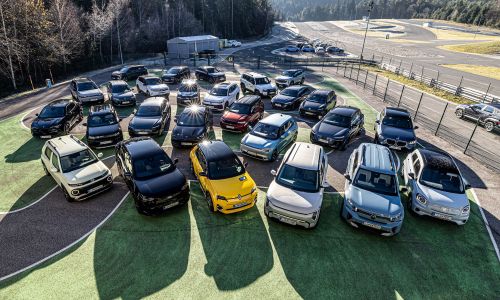 Izbor Slovenski avto leta 2026: Vaš glas šteje, tudi za bogate nagrade!