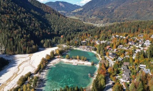 Jesen v Kranjski Gori in Planici – ideje za izlet in krompirjeve počitnice v objemu gora