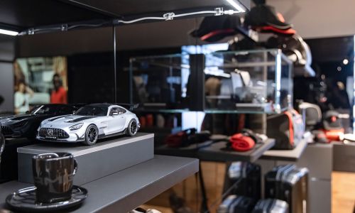 Kolekcija Mercedes-Benz pomlad/poletje za člane AMZS ugodnejša