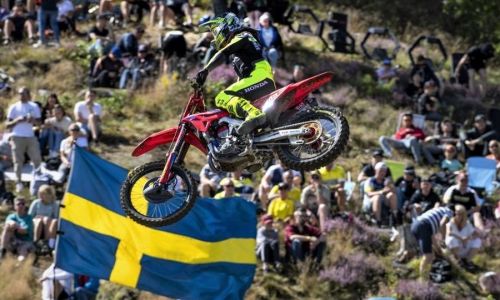 Gajser drugi na Švedskem in le še korak do naslova svetovnega prvaka
