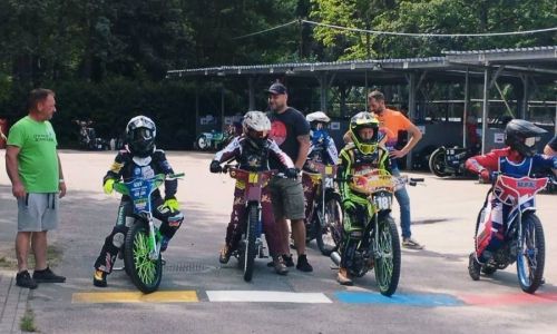 Šolanja za trenerje v motošportu in kartingu - Strokovni delavec v športu 1