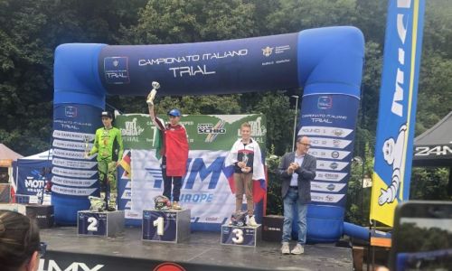 Lovro Setnikar v Torrebelvicinu na zmagovalnem odru